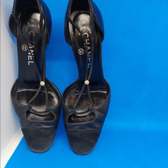 Chanel CC black leather heels 37 C - Picture 3 of 8